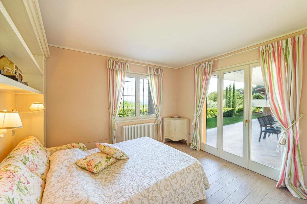 Villa Pratello Padenghe sul Garda Esterno foto