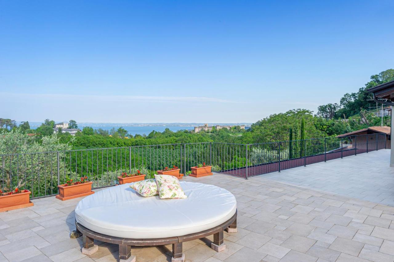 Villa Pratello Padenghe sul Garda Esterno foto