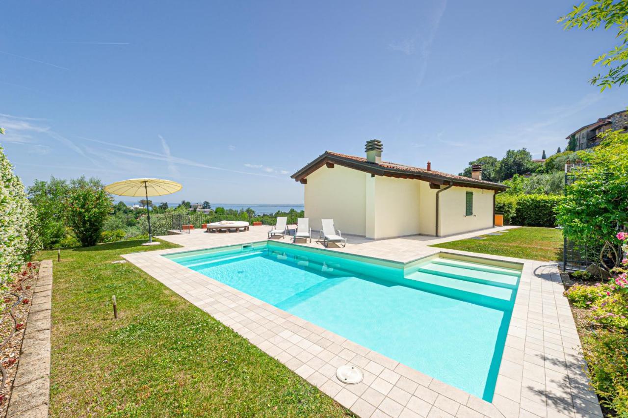 Villa Pratello Padenghe sul Garda Esterno foto